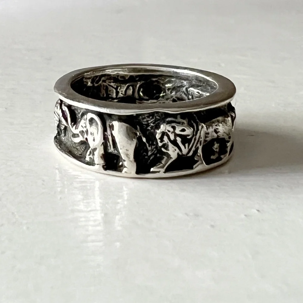 VINTAGE African Safari Animals Sterling Silver Ring Band • Giraffe Zebra Rhino